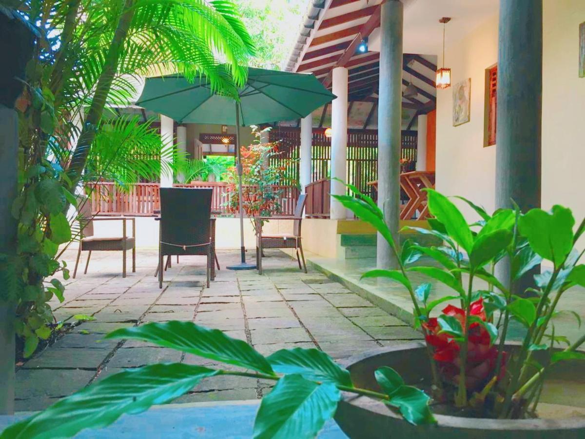 Boutique 132 Otel Bentota Dış mekan fotoğraf